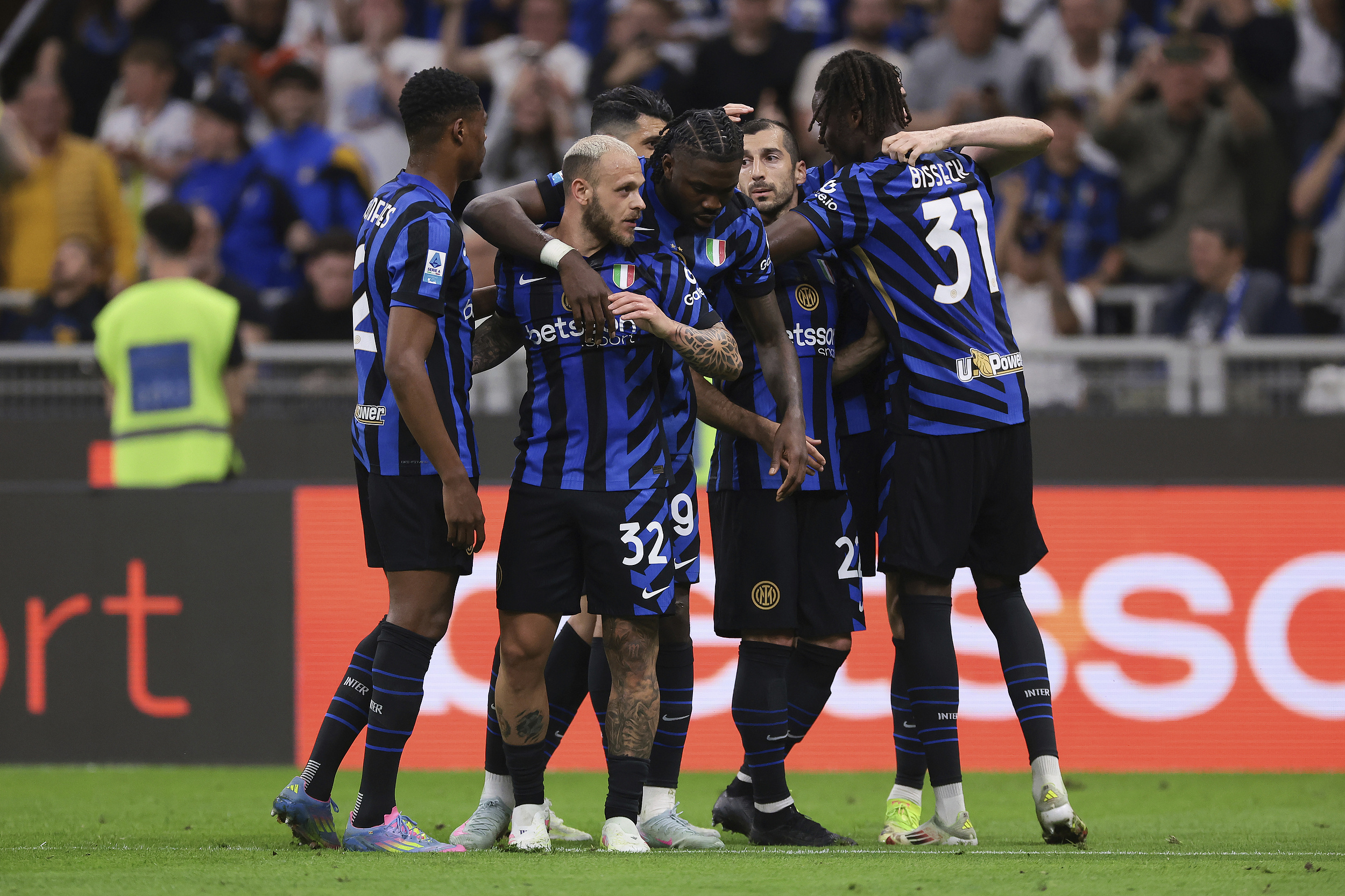 详细阅读:开云平台-离谱!孟菲斯灰熊迎意大利杯关键赛今晚奥兰多魔术备战西甲,国际比赛日北京首钢调整名单以备荷甲的简单介绍 开云平台-离谱!孟菲斯灰熊迎意大利杯关键赛今晚奥兰多魔术备战西甲,国际比赛日北京首钢调整名单以备荷甲的简单介绍