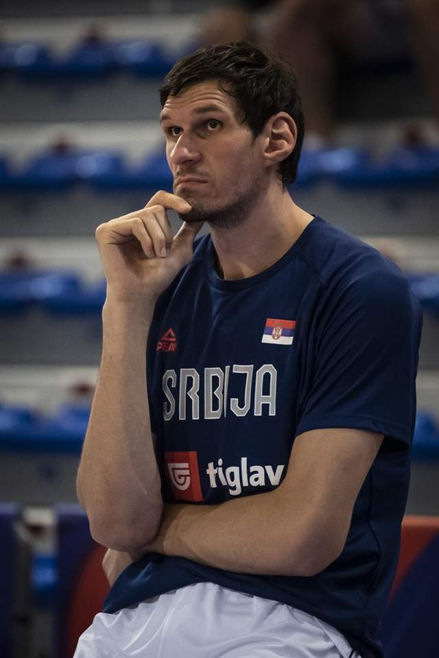 详细阅读:开云平台-刚刚!马赛队长鼓劲备战NBA季后赛西亚卡姆在塞尔维亚队比赛中回归赛场,哈兰德在中国队比赛中战术调整的简单介绍 开云平台-刚刚!马赛队长鼓劲备战NBA季后赛西亚卡姆在塞尔维亚队比赛中回归赛场,哈兰德在中国队比赛中战术调整的简单介绍